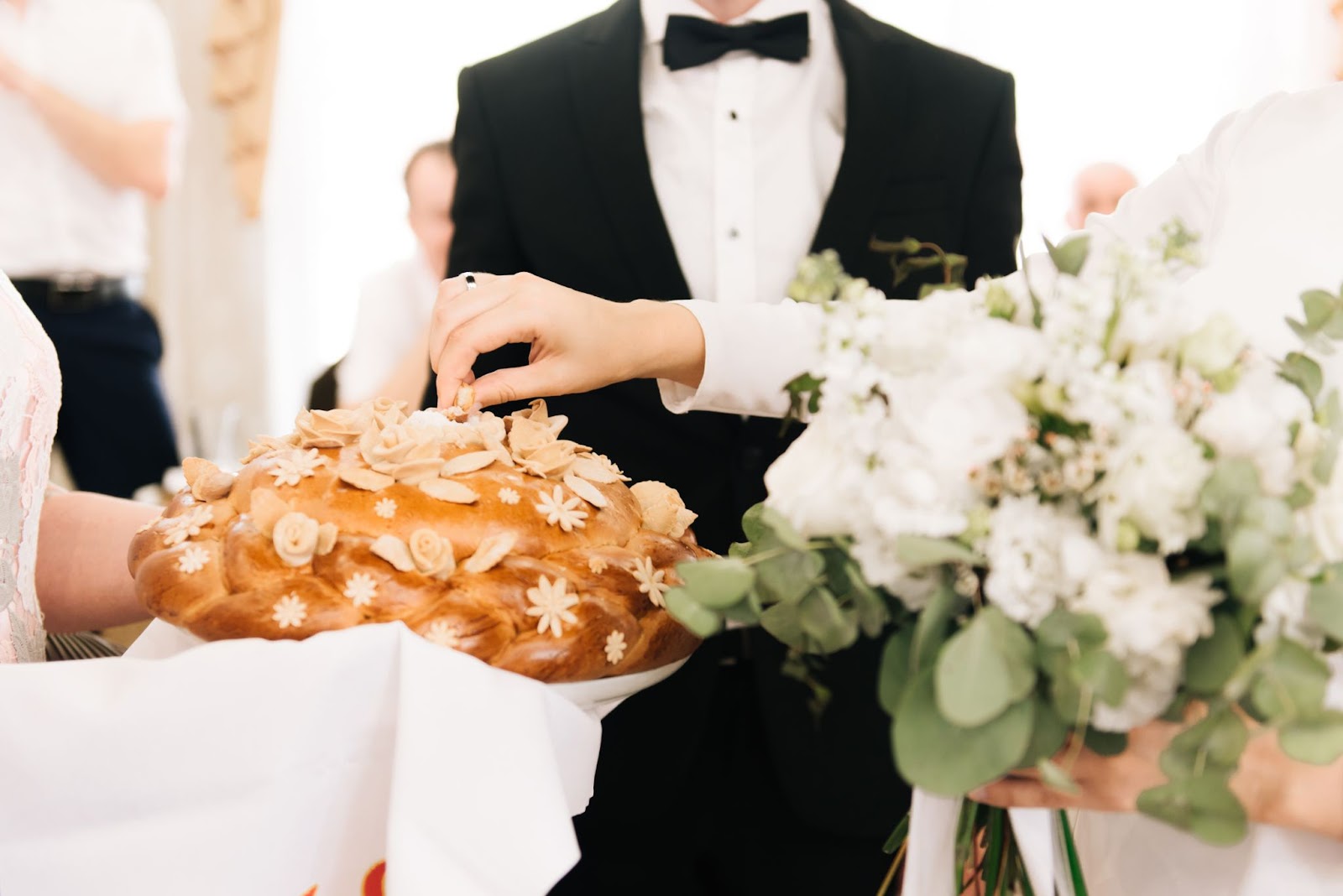 bride groom bread